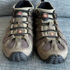 Men’s Merrill Moab 3 Hiking Shoes 10.5